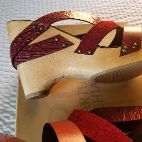 🎉Host Pick🎉Arturo Chiang Wedge Shoes - Picture 3 of 6